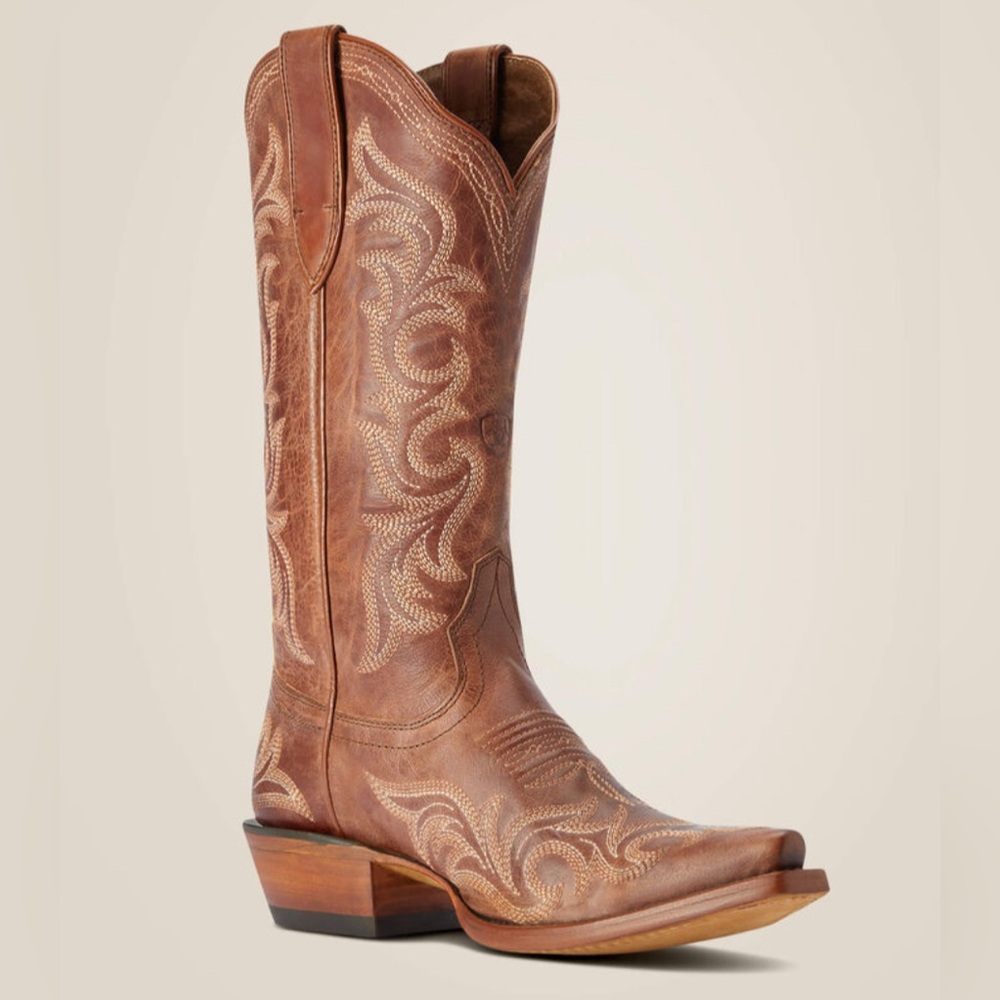 Ariat® Ladies Hazen Snip Toe Whiskey Barrel Western Boots